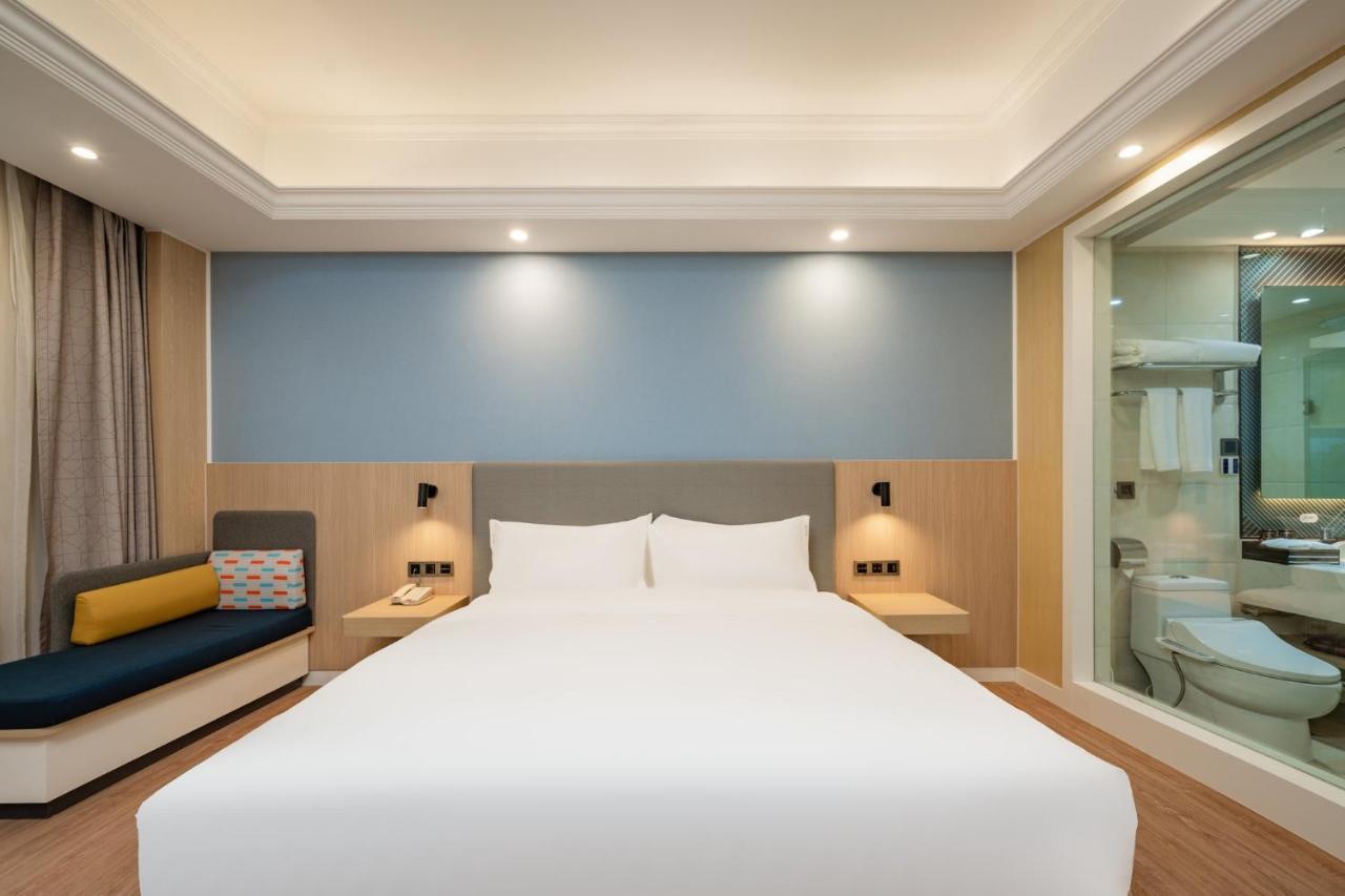 Holiday Inn Express Chengdu Tianfu Square By Ihg - Chunxi Road And Kuanzhai Alley Εξωτερικό φωτογραφία