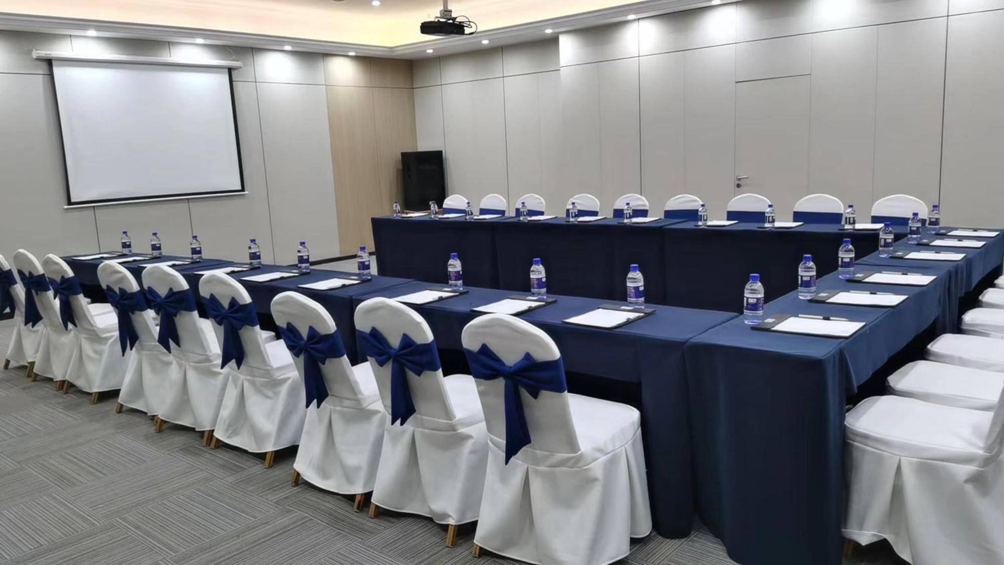 Holiday Inn Express Chengdu Tianfu Square By Ihg - Chunxi Road And Kuanzhai Alley Εξωτερικό φωτογραφία
