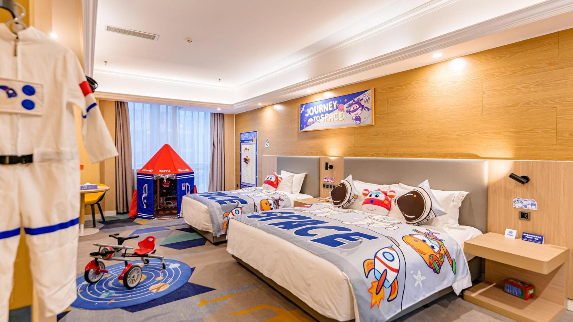 Holiday Inn Express Chengdu Tianfu Square By Ihg - Chunxi Road And Kuanzhai Alley Εξωτερικό φωτογραφία